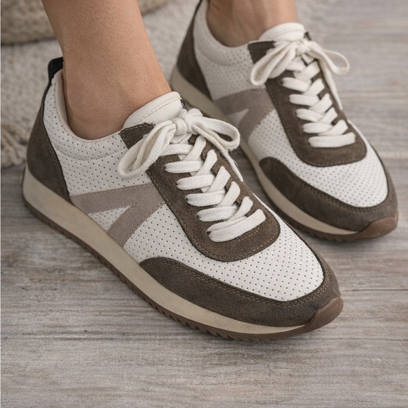 MIA Shoes - MIA Fashion Retro Runner Sneakers White Brown Taupe Size 6